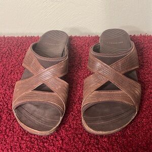 Merrell Womens Heather Sandal - Bungee Brown Leather slides Size 9